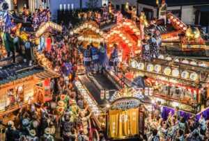 大田原屋台まつり：絢爛豪華な伝統と迫力のぶっつけ