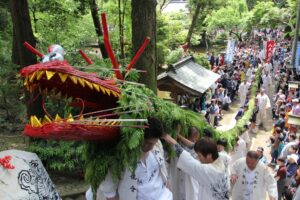 勇壮な奇祭！小山「間々田のじゃがまいた」で無病息災を願う